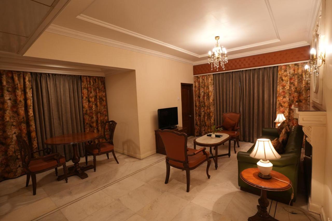 Hotel Hardeo Nagpur Exterior foto